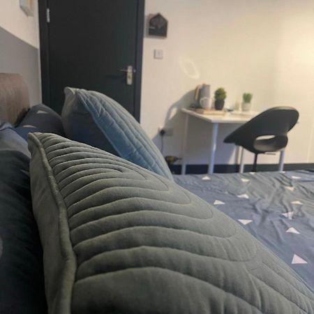 Elegant Studio1 Netflix Bathroom Close To Beach Swansea Buitenkant foto