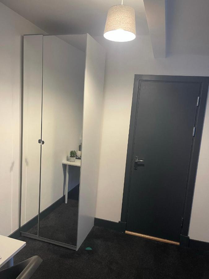 Elegant Studio1 Netflix Bathroom Close To Beach Swansea Buitenkant foto