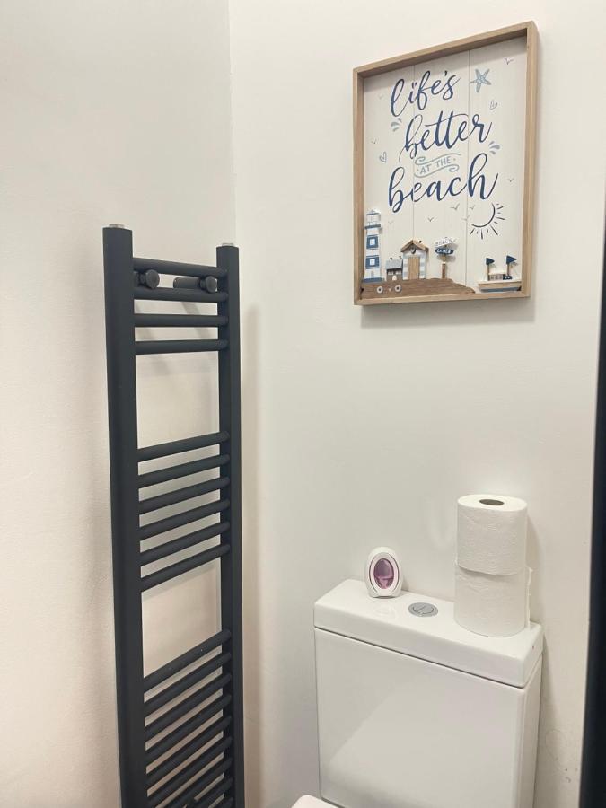 Elegant Studio1 Netflix Bathroom Close To Beach Swansea Buitenkant foto